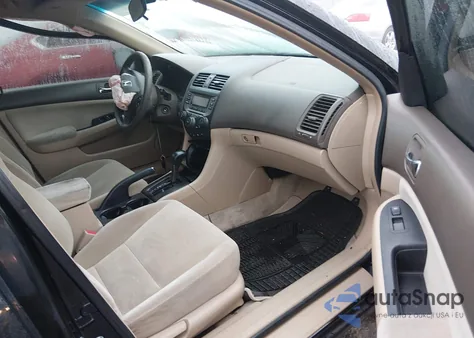 2006 Honda Accord 2.4 Lx z USA, uszkodzony, nr VIN 1HGCM56416A121035